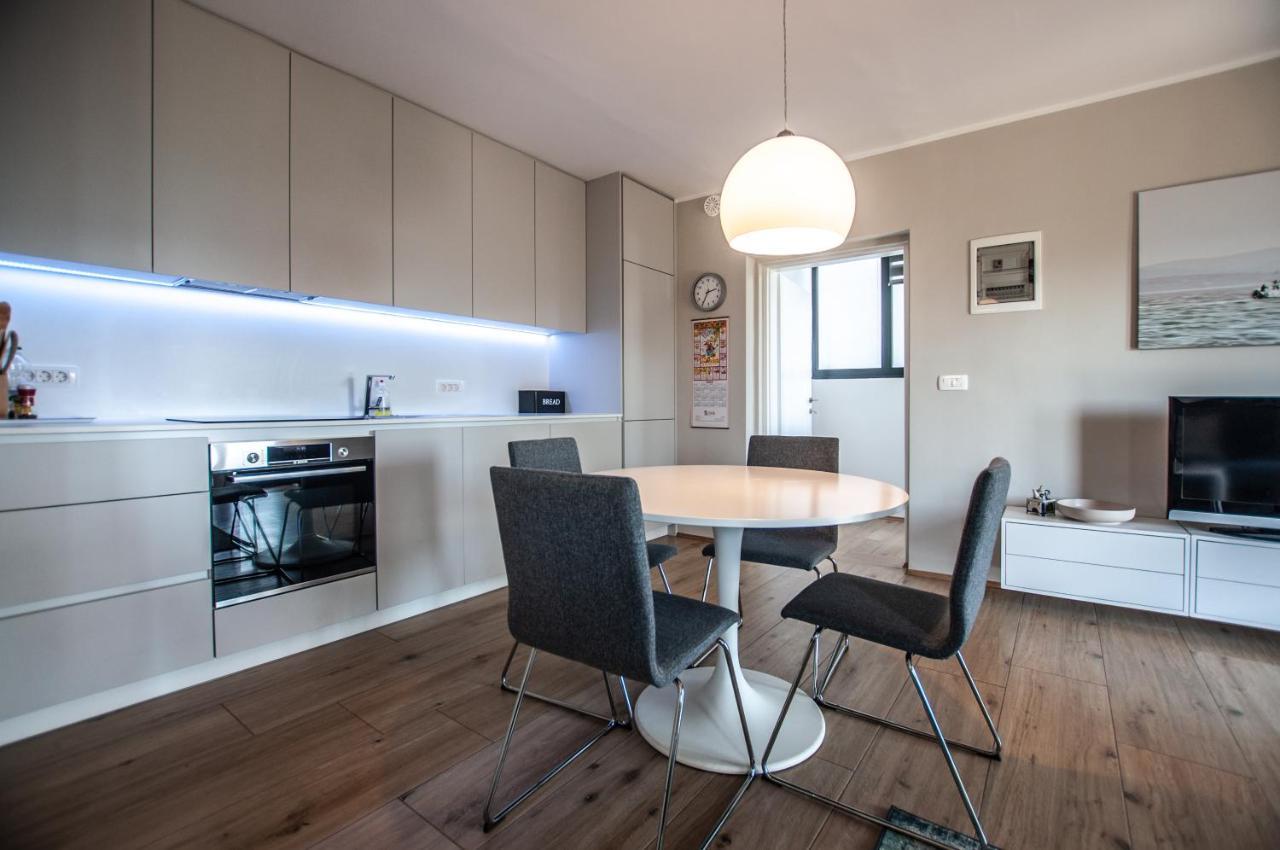 Sea View Apartments Debeli Rtic Ankaran Dış mekan fotoğraf