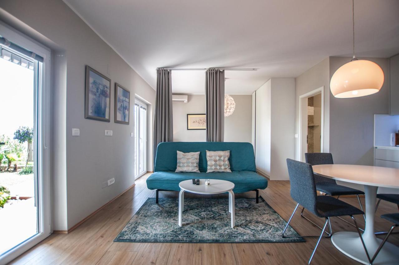 Sea View Apartments Debeli Rtic Ankaran Dış mekan fotoğraf