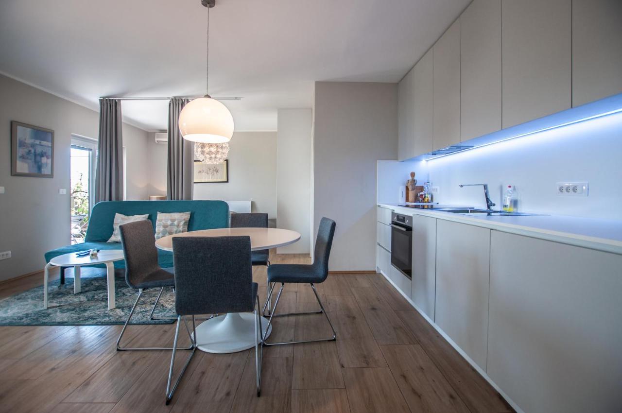 Sea View Apartments Debeli Rtic Ankaran Dış mekan fotoğraf