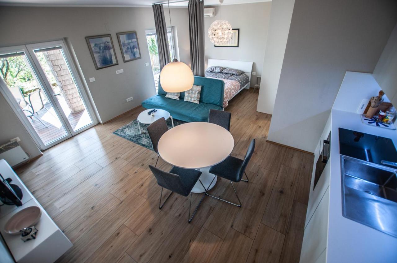 Sea View Apartments Debeli Rtic Ankaran Dış mekan fotoğraf